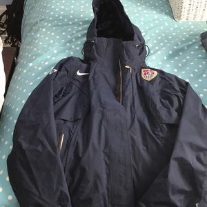 Nike Us Soccer Windbreakerrain Jacket 